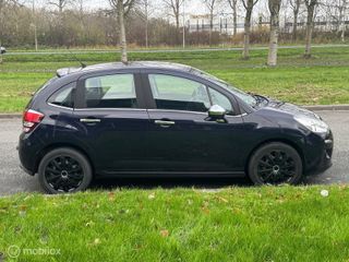 Voertuigafbeelding 9