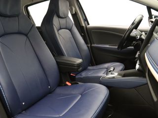 Voertuigafbeelding 35