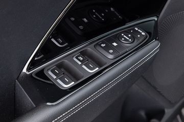 Voertuigafbeelding 8