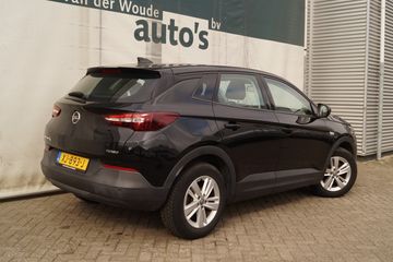 Voertuigafbeelding 4