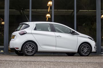 Voertuigafbeelding 4