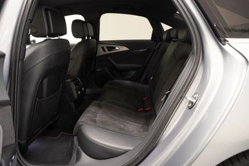 Voertuigafbeelding 10