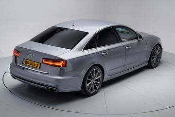 Voertuigafbeelding 13