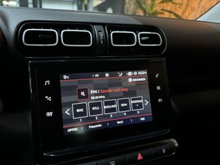 Voertuigafbeelding 38