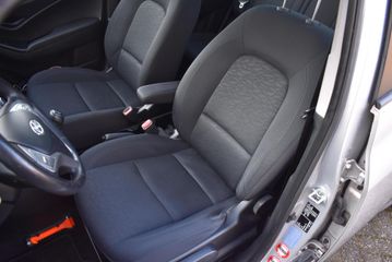 Voertuigafbeelding 8