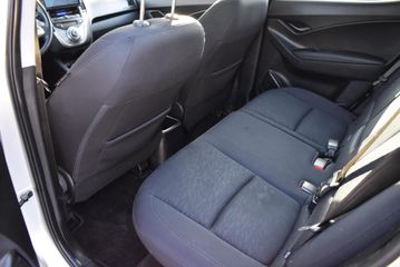 Voertuigafbeelding 9