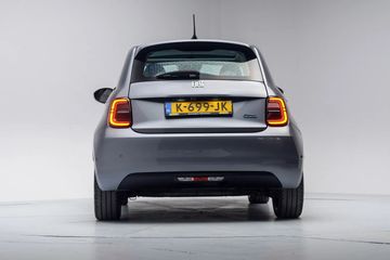 Voertuigafbeelding 32