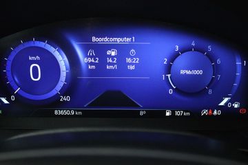 Voertuigafbeelding 6