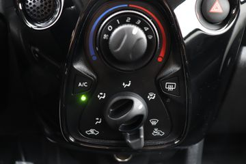 Voertuigafbeelding 22