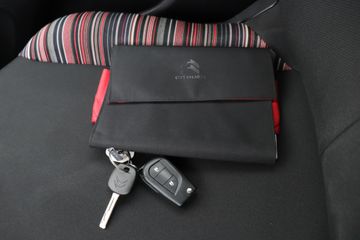 Voertuigafbeelding 24