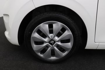 Voertuigafbeelding 6