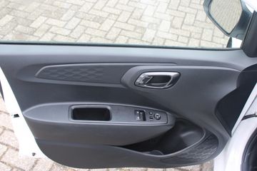 Voertuigafbeelding 7