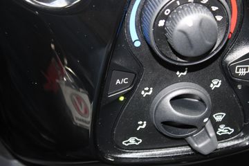 Voertuigafbeelding 11