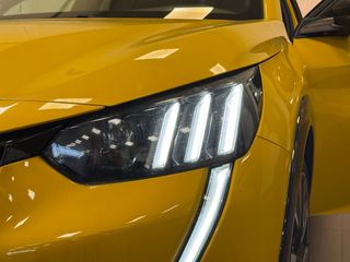 Voertuigafbeelding 6