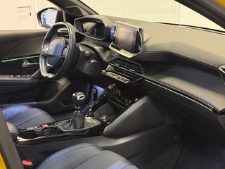 Voertuigafbeelding 9