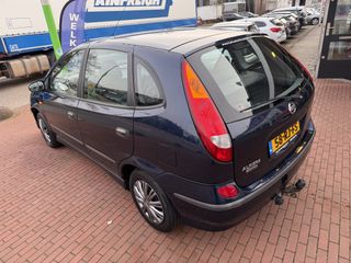 Voertuigafbeelding 21