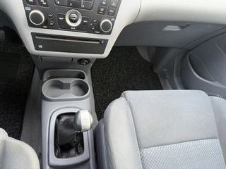 Voertuigafbeelding 25