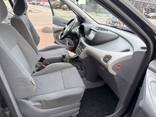 Voertuigafbeelding 57