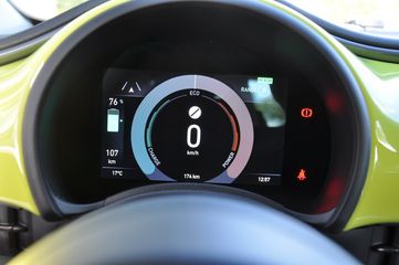 Voertuigafbeelding 9