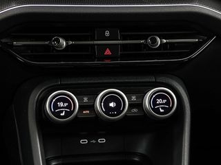 Voertuigafbeelding 38