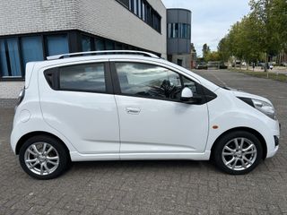 Voertuigafbeelding 6