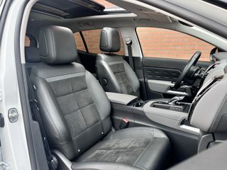 Voertuigafbeelding 5