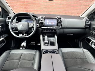 Voertuigafbeelding 6