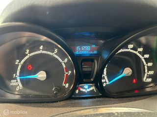 Voertuigafbeelding 12