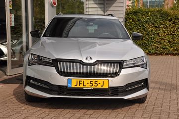 Voertuigafbeelding 2