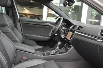 Voertuigafbeelding 24