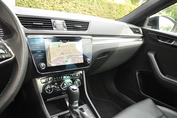 Voertuigafbeelding 9