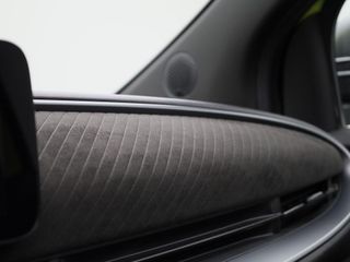 Voertuigafbeelding 32