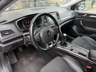 Voertuigafbeelding 7