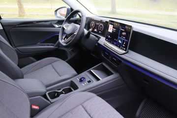 Voertuigafbeelding 6