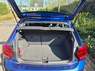 Voertuigafbeelding 6