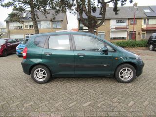 Voertuigafbeelding 11