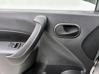 Voertuigafbeelding 25