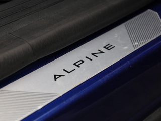 Voertuigafbeelding 37