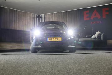 Voertuigafbeelding 26