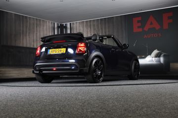 Voertuigafbeelding 36