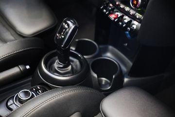 Voertuigafbeelding 8