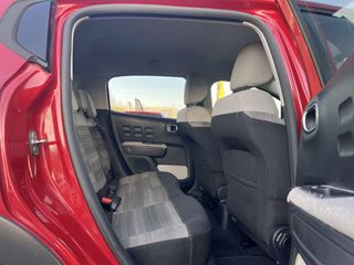 Voertuigafbeelding 10