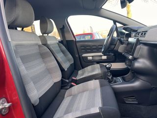 Voertuigafbeelding 8