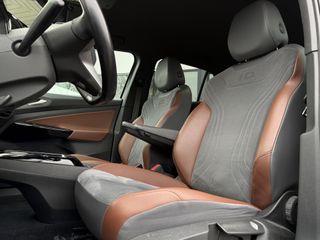 Voertuigafbeelding 11