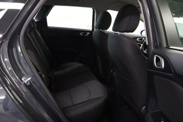 Voertuigafbeelding 12