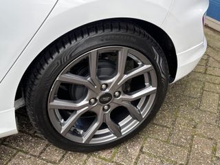 Voertuigafbeelding 11