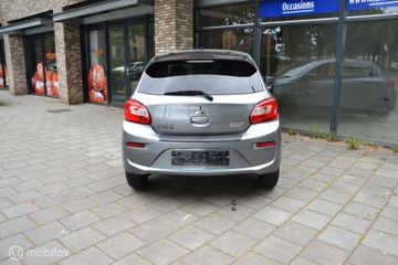 Voertuigafbeelding 10