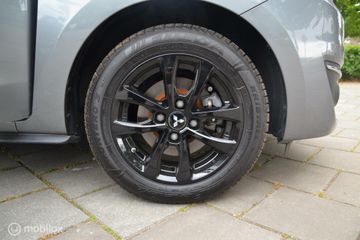 Voertuigafbeelding 13