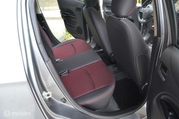 Voertuigafbeelding 21