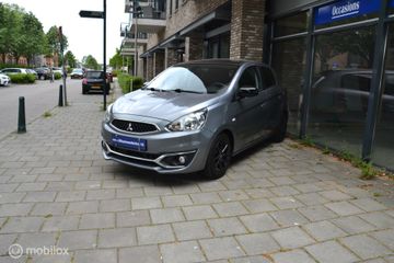 Voertuigafbeelding 6